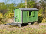 Old wooden caravan (H0)